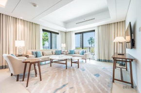 Seafront 4BR Apartment with Assistant Room in The Address Fujairah Residences Block B, Fujairah by Deluxe Holiday Homes